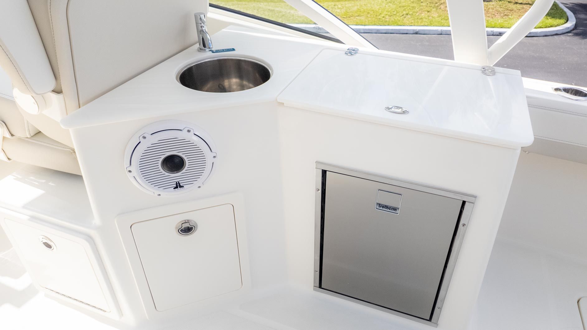 2026 World Cat 280 DUAL CONSOLE - 9