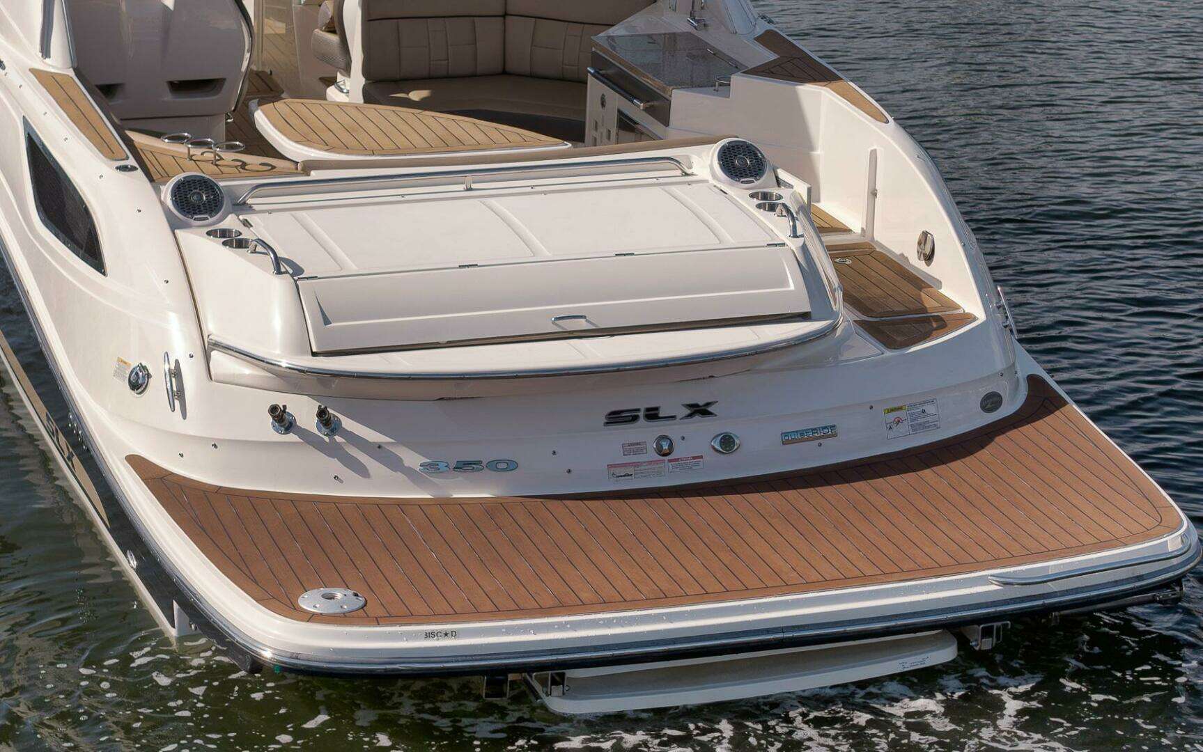 2016 Sea Ray 350 SLX - Image 38
