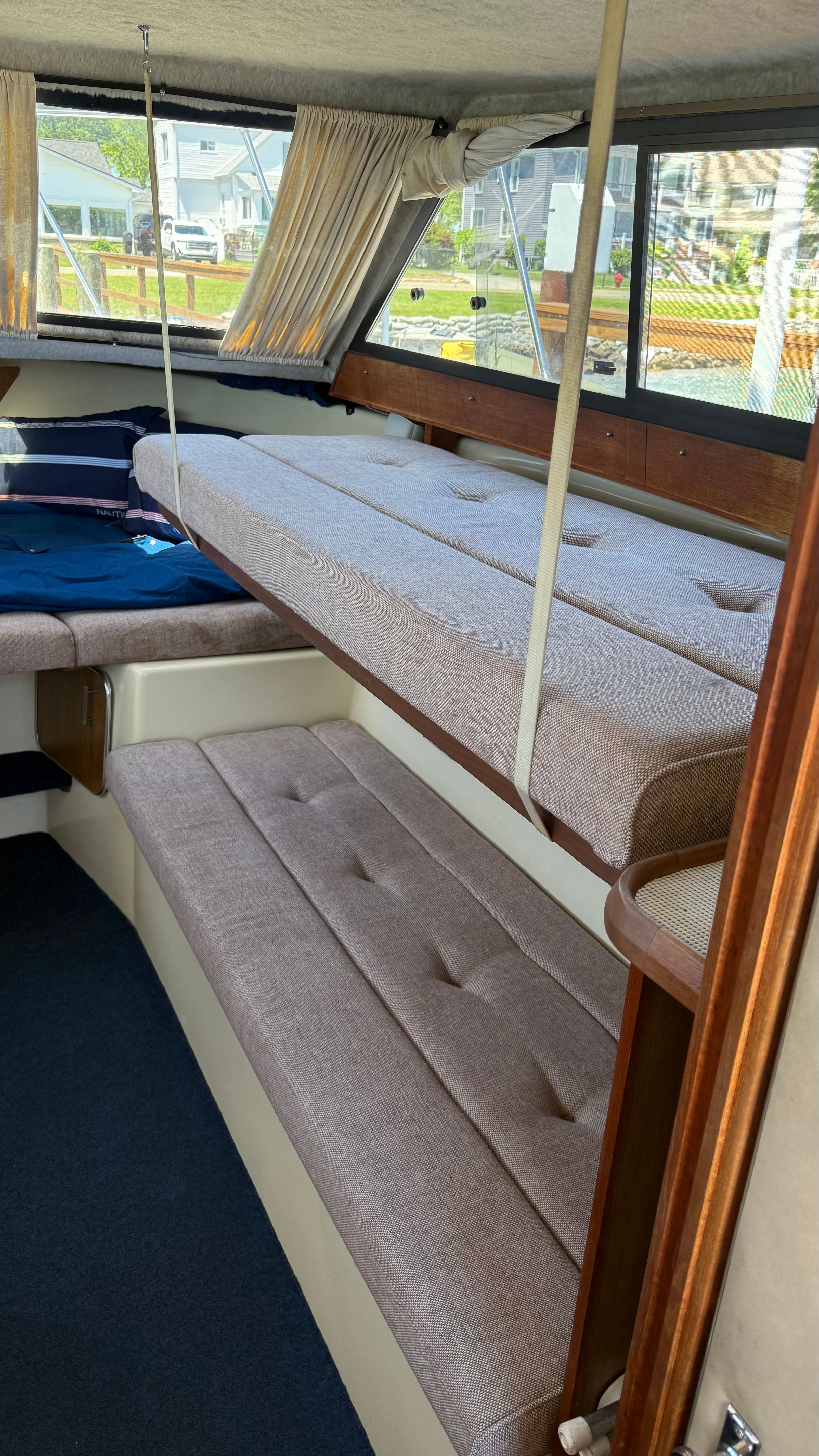 1986 Chris-Craft 292 CATALINA SUNBRIDGE - 7