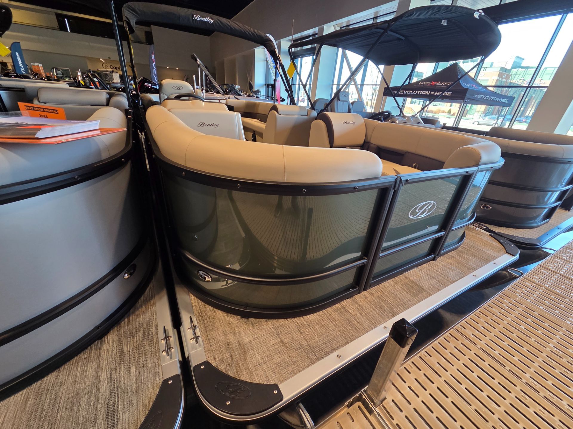 2026 Bentley Pontoons LE 200 CW - 3
