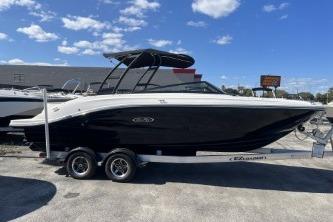 2024 Sea Ray SPX 230