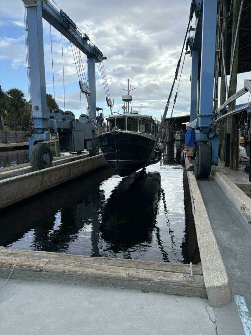 2014 Ranger Tugs R-27 - Image 55
