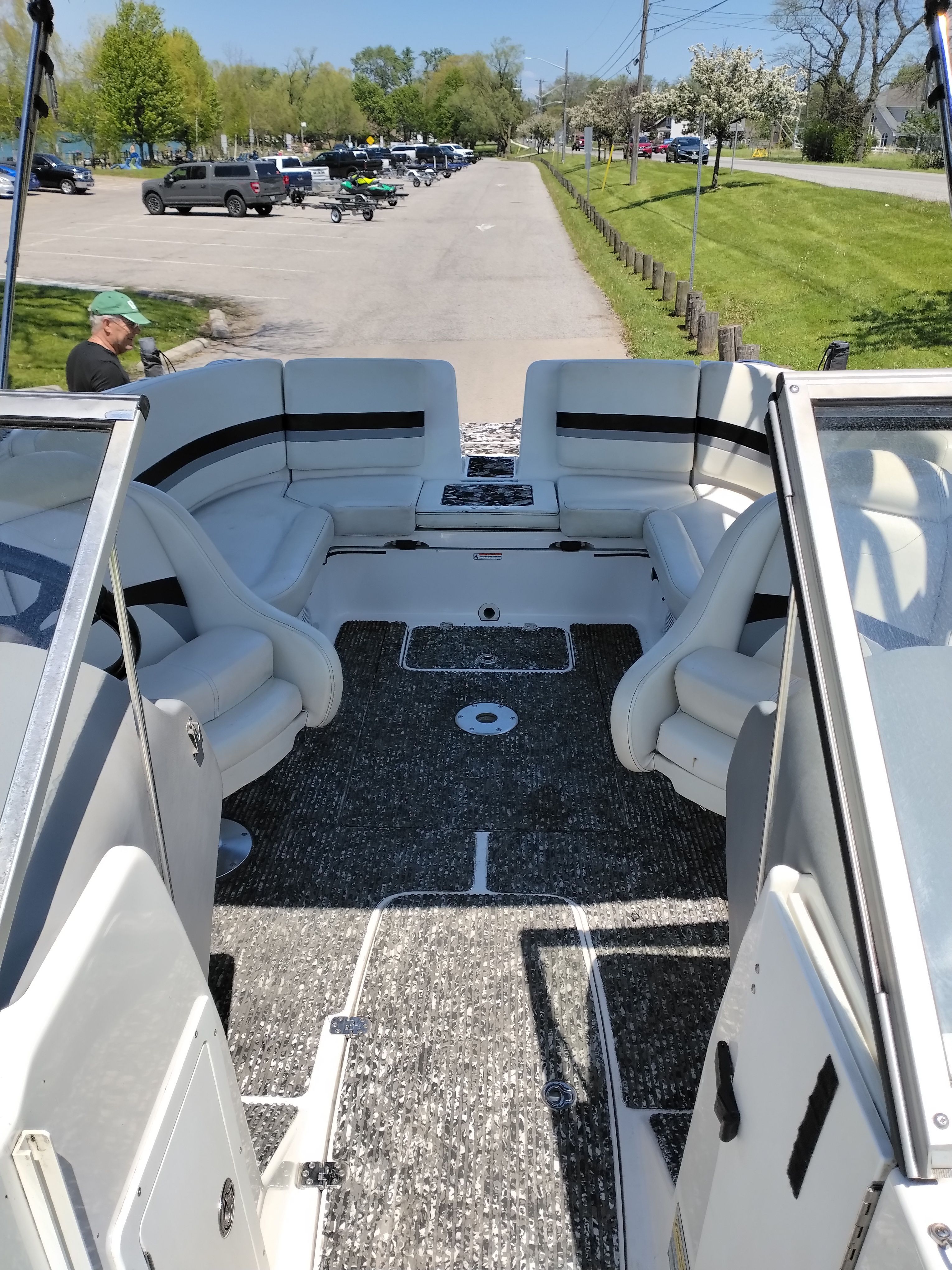 2004 Yamaha Boats AR230 - 16