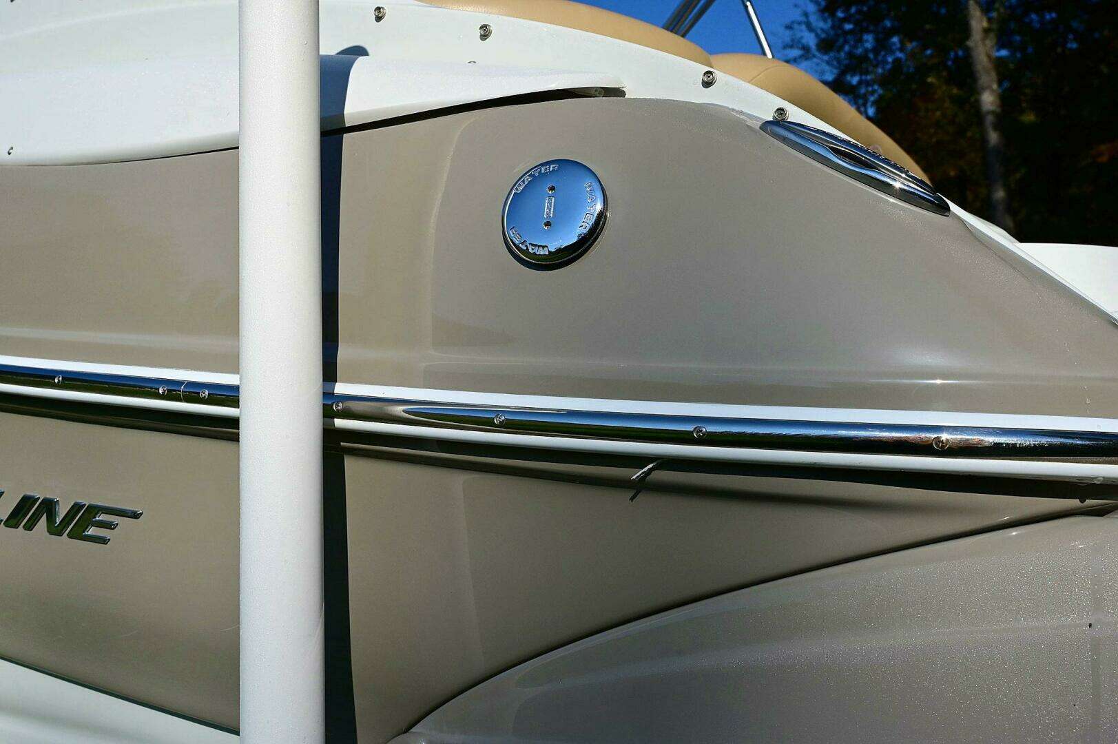 2015 Crownline 236 SC - Image 38