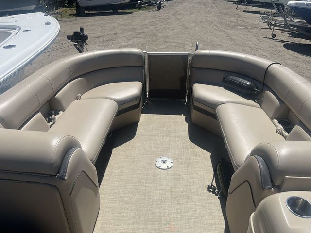 2016 South Bay 525E 2.75 - 8