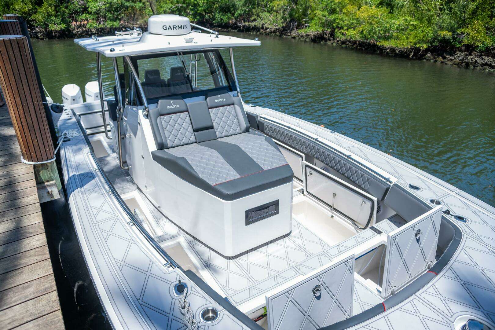 2025 Sedna 37 Open - Image 15