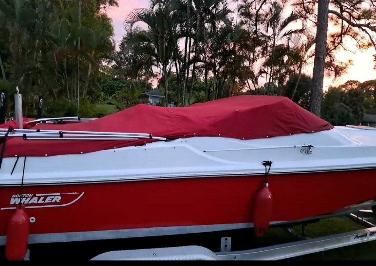2021 Boston Whaler 300 FourStroke - Image 13