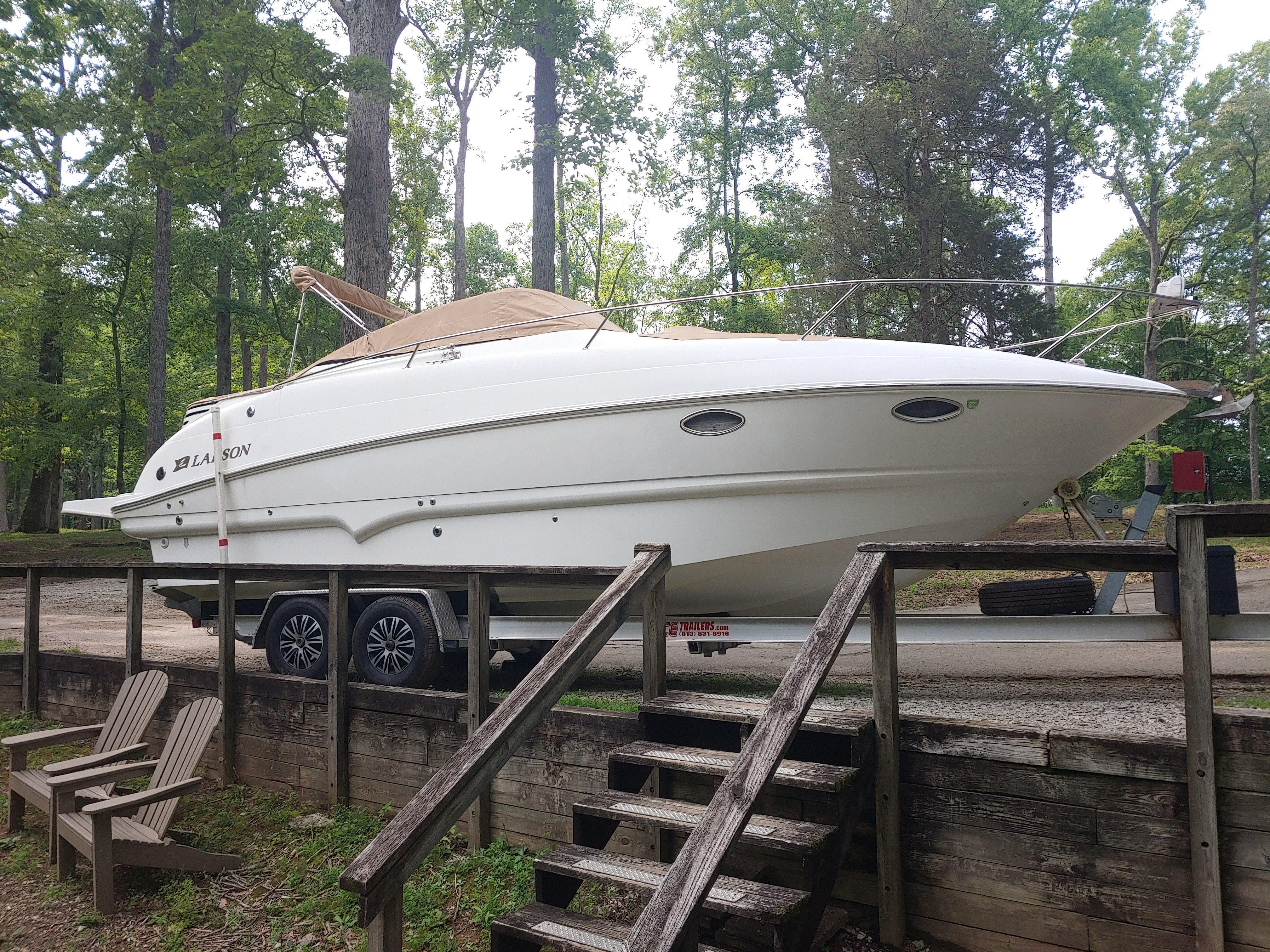 2004 Larson Cabrio 274