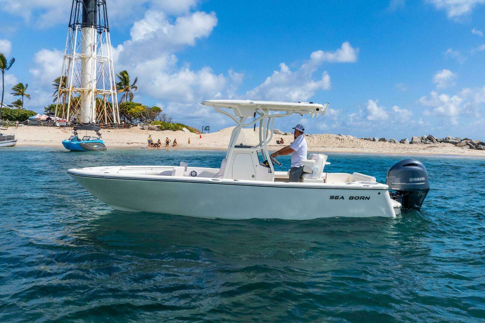 2025 Sea Born LX22 - Image 4