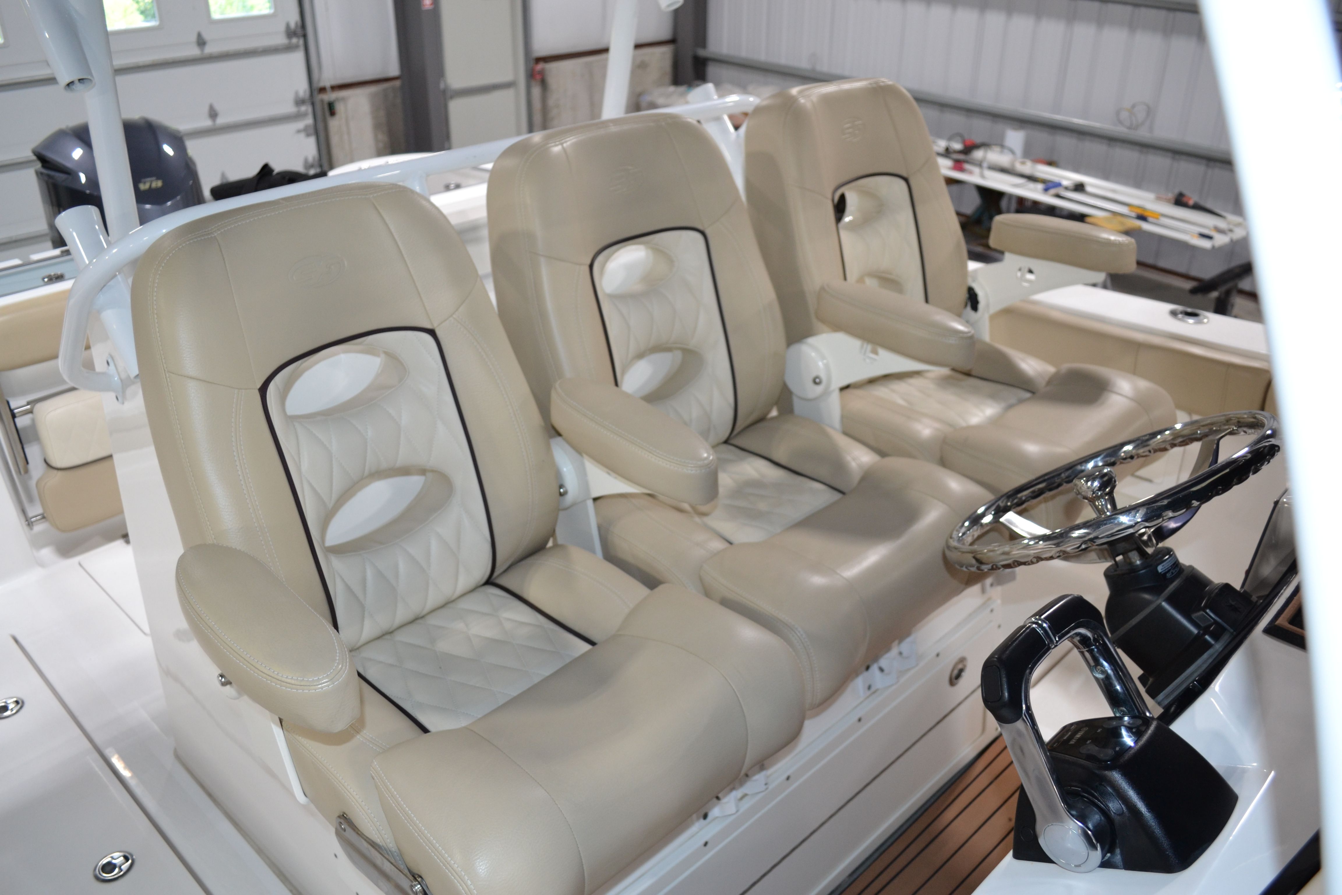 2017 Sea Fox 328 Commander - 11