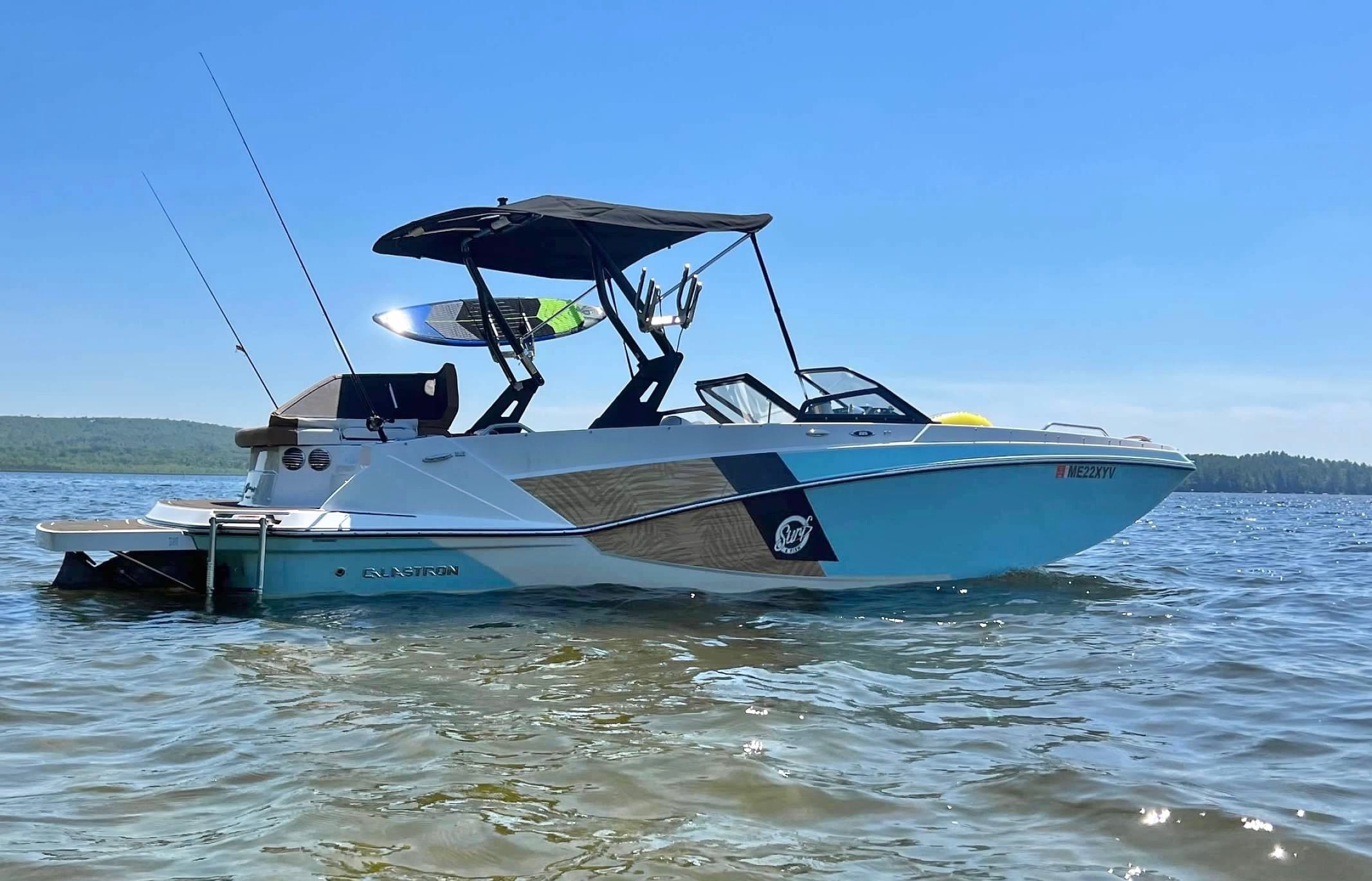 2019 Glastron GTDW 225