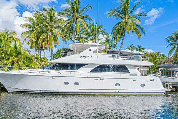 2010 Ocean Alexander 74 Motoryacht