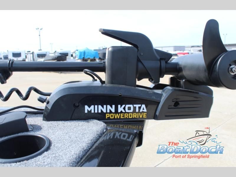 2026 Pro Guide V-16 Wt - 6