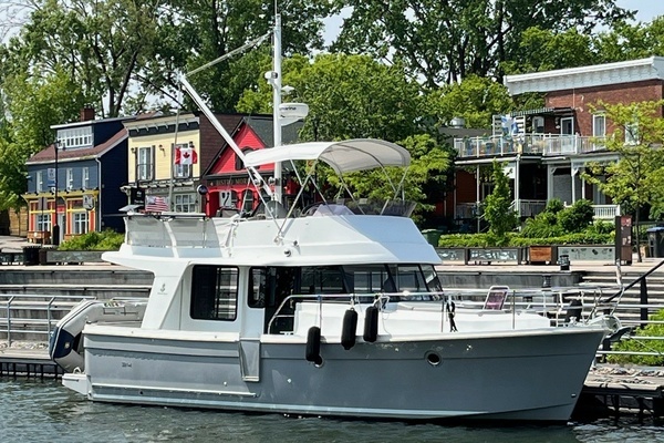 2015 Beneteau Swift Trawler 34