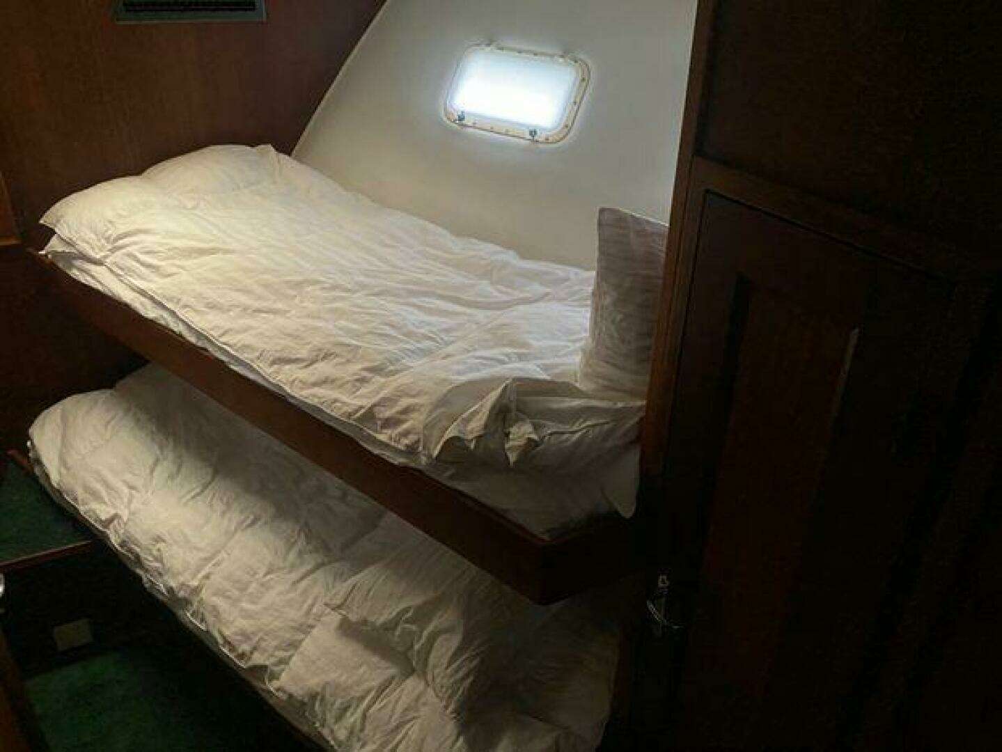 1983 Hatteras 53 ED - Image 15