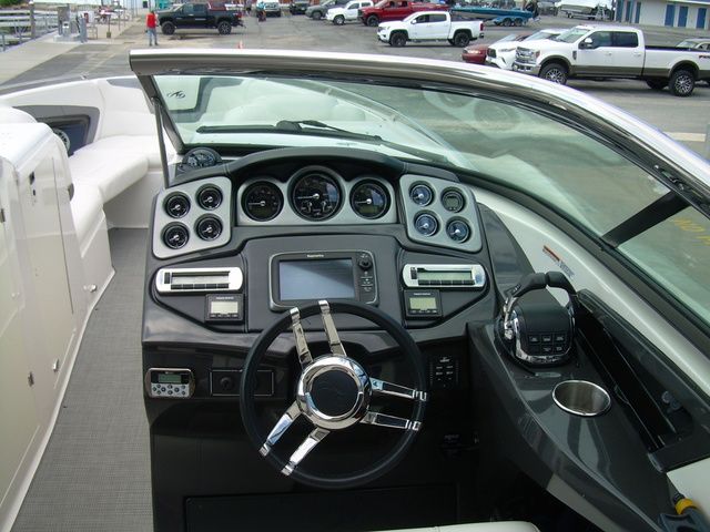 2012 Monterey 328SS Super Sport - 22