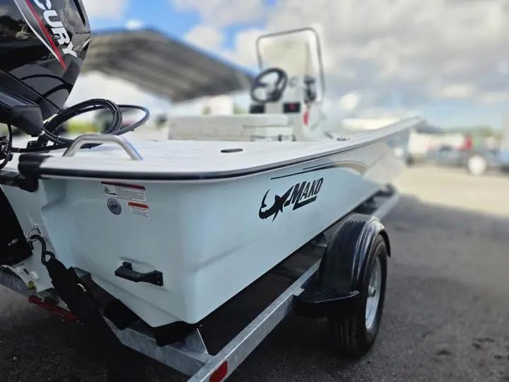 2026 Mako Pro Skiff 17 CC - 6