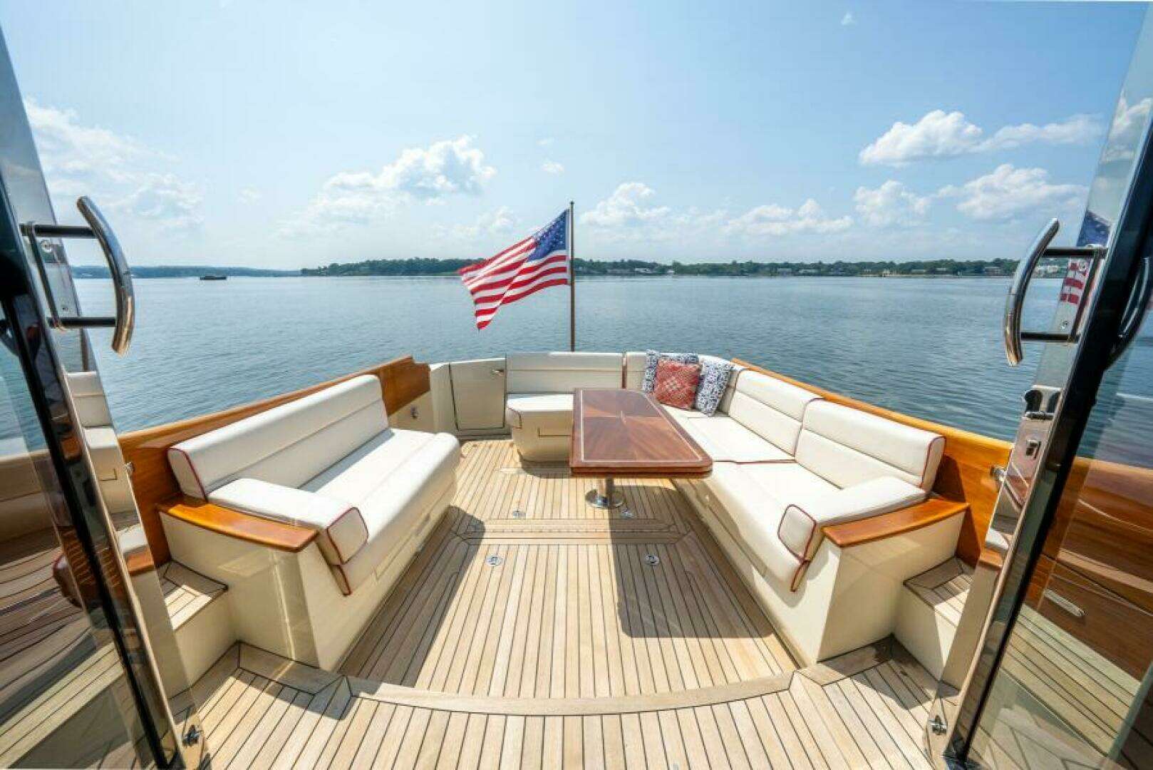 2012 Hinckley Talaria 48 - Image 34