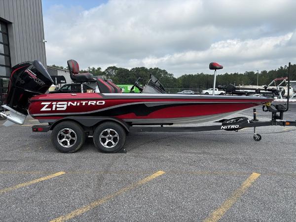 2025 Nitro Z19 Pro