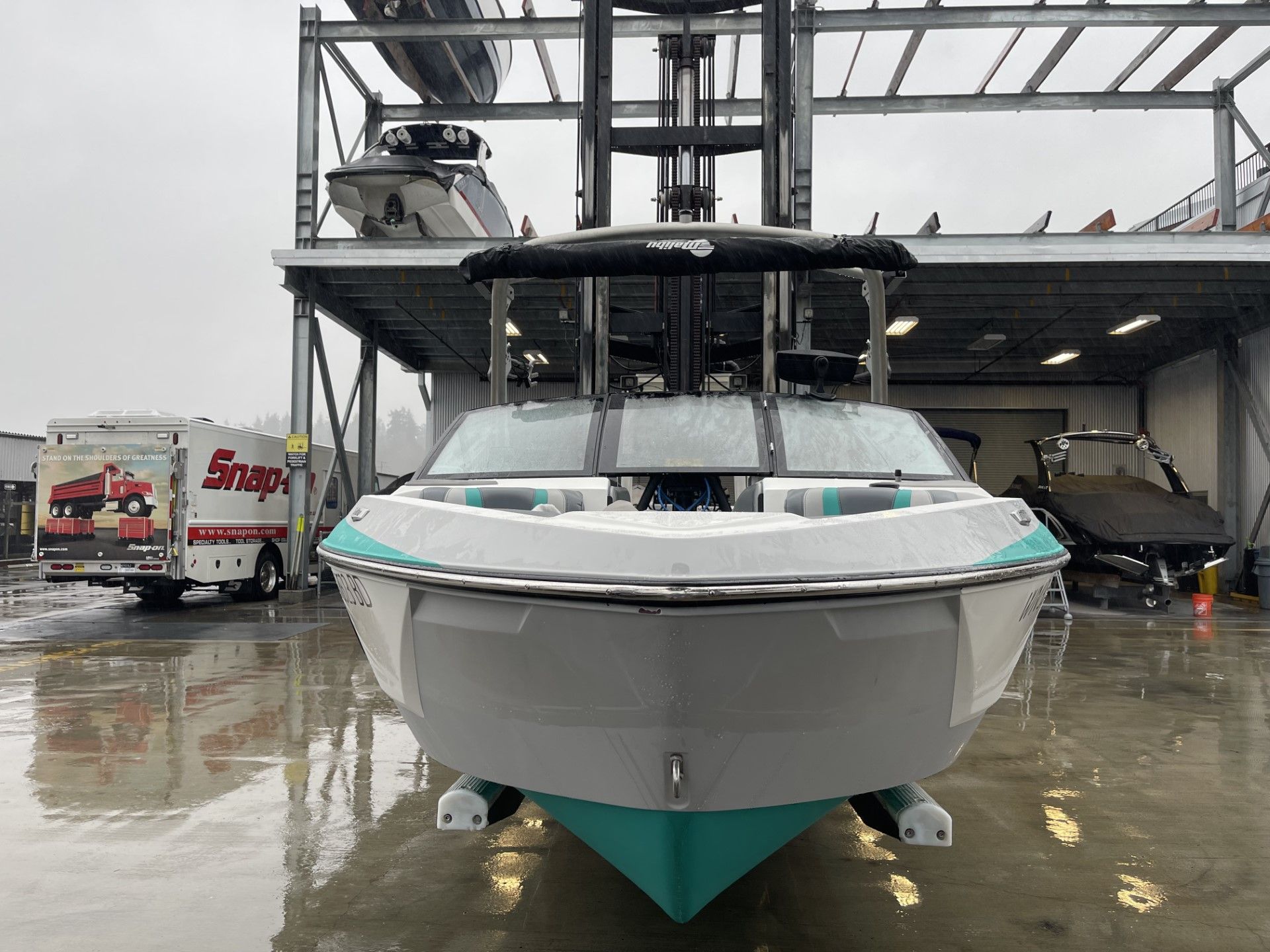 2023 Malibu Wakesetter 22 LSV - 18