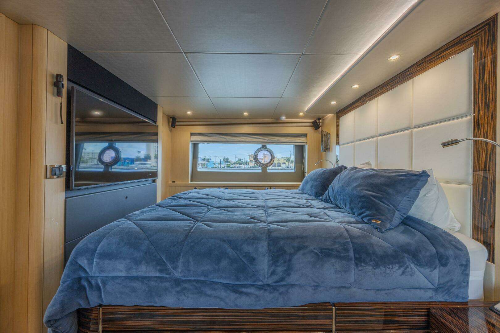 2017 Sunseeker 75 Yacht - Image 43