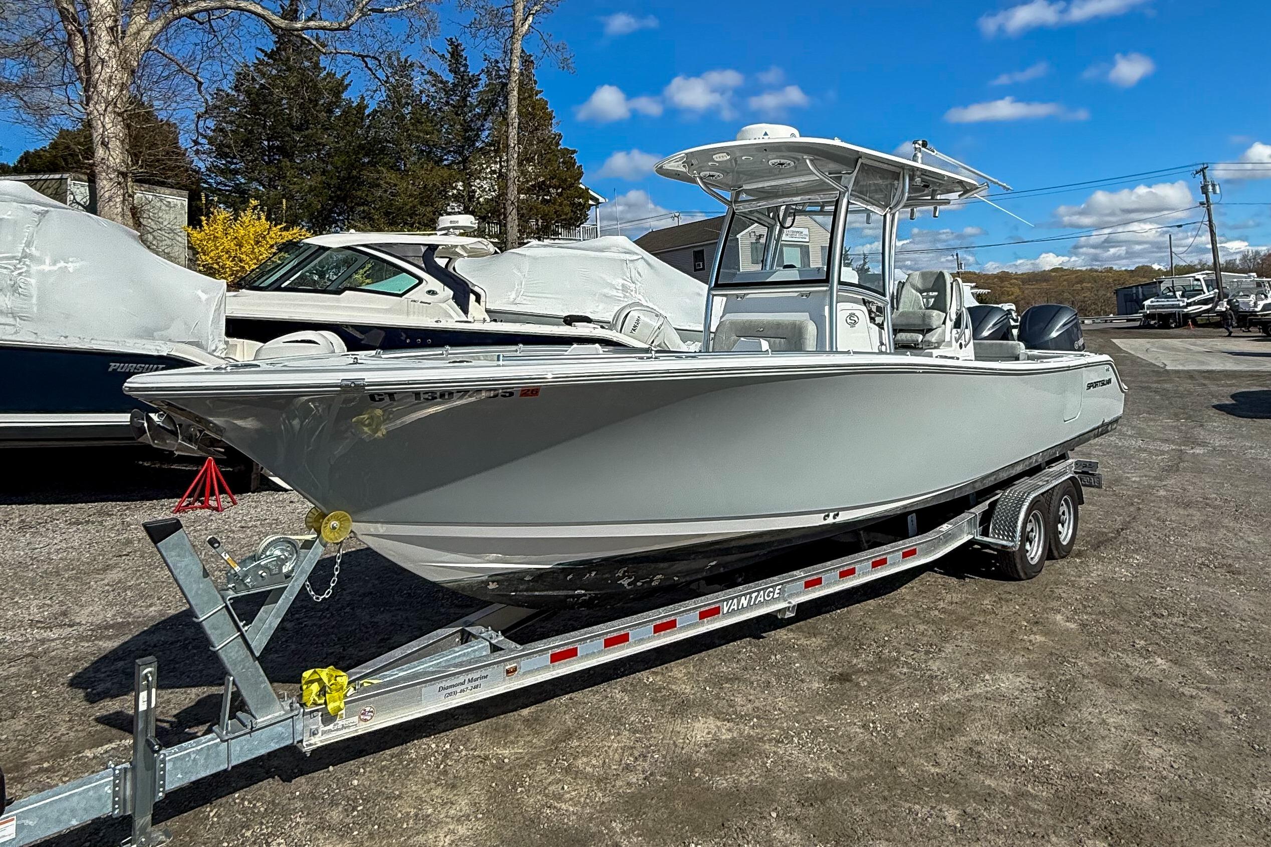 2019 Sportsman Open 282 Center Console