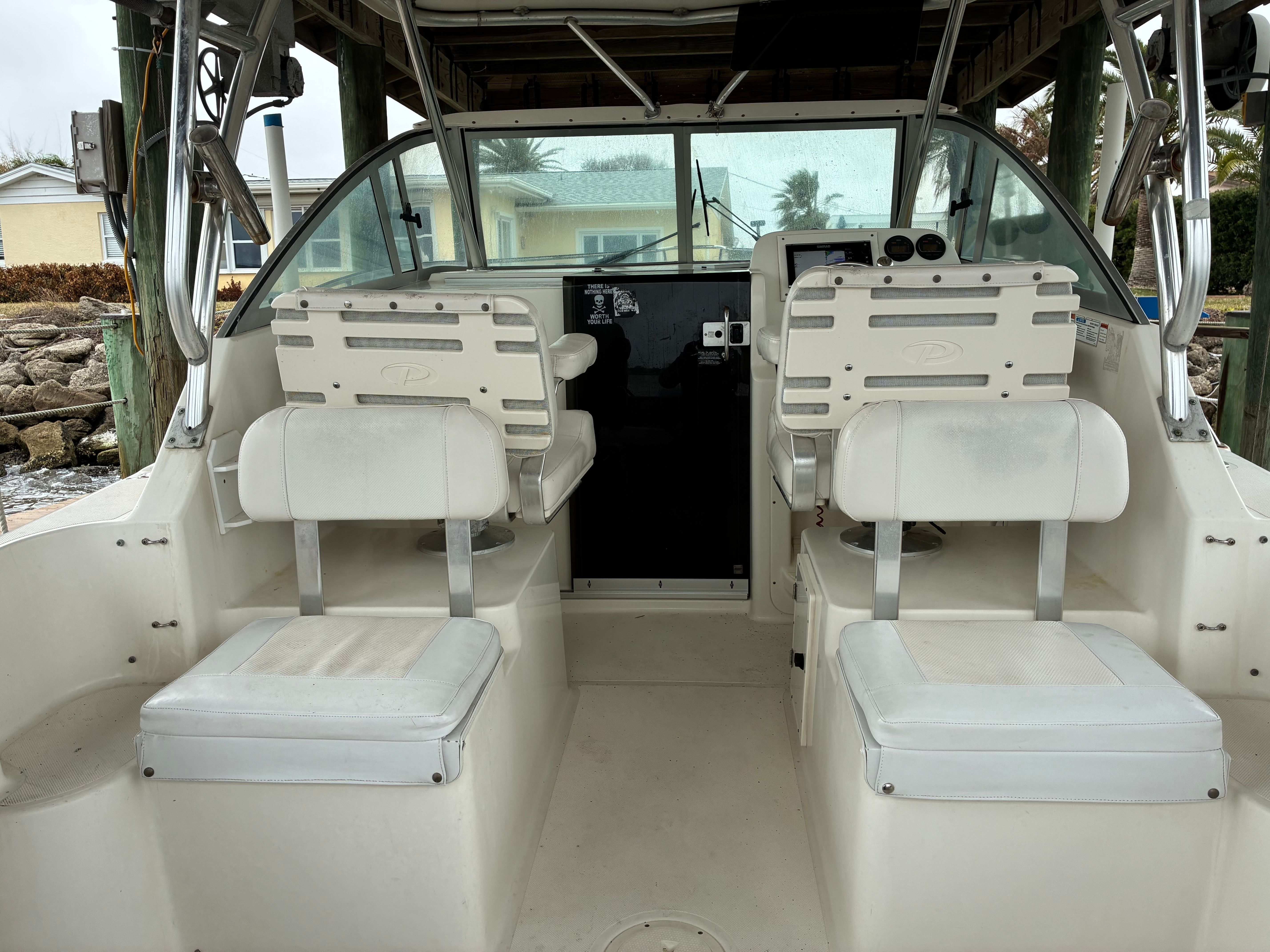 2005 Pursuit 2570 Offshore - 8