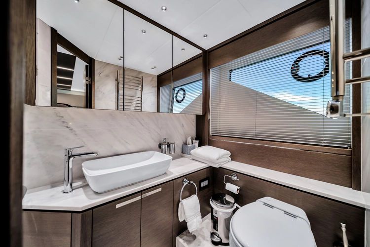 2022 Sunseeker Predator 74 - Image 41