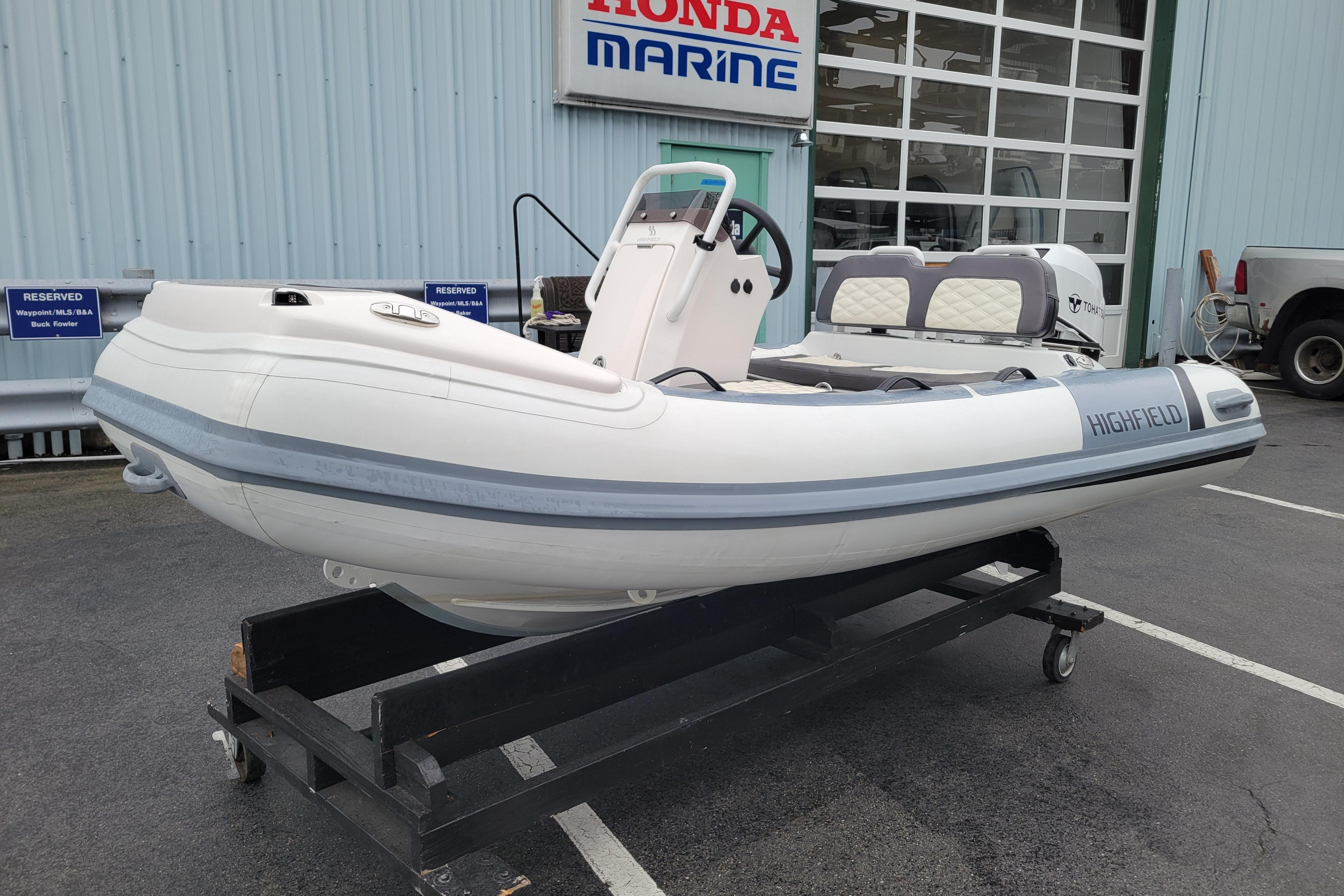 2023 Highfield Sport 330