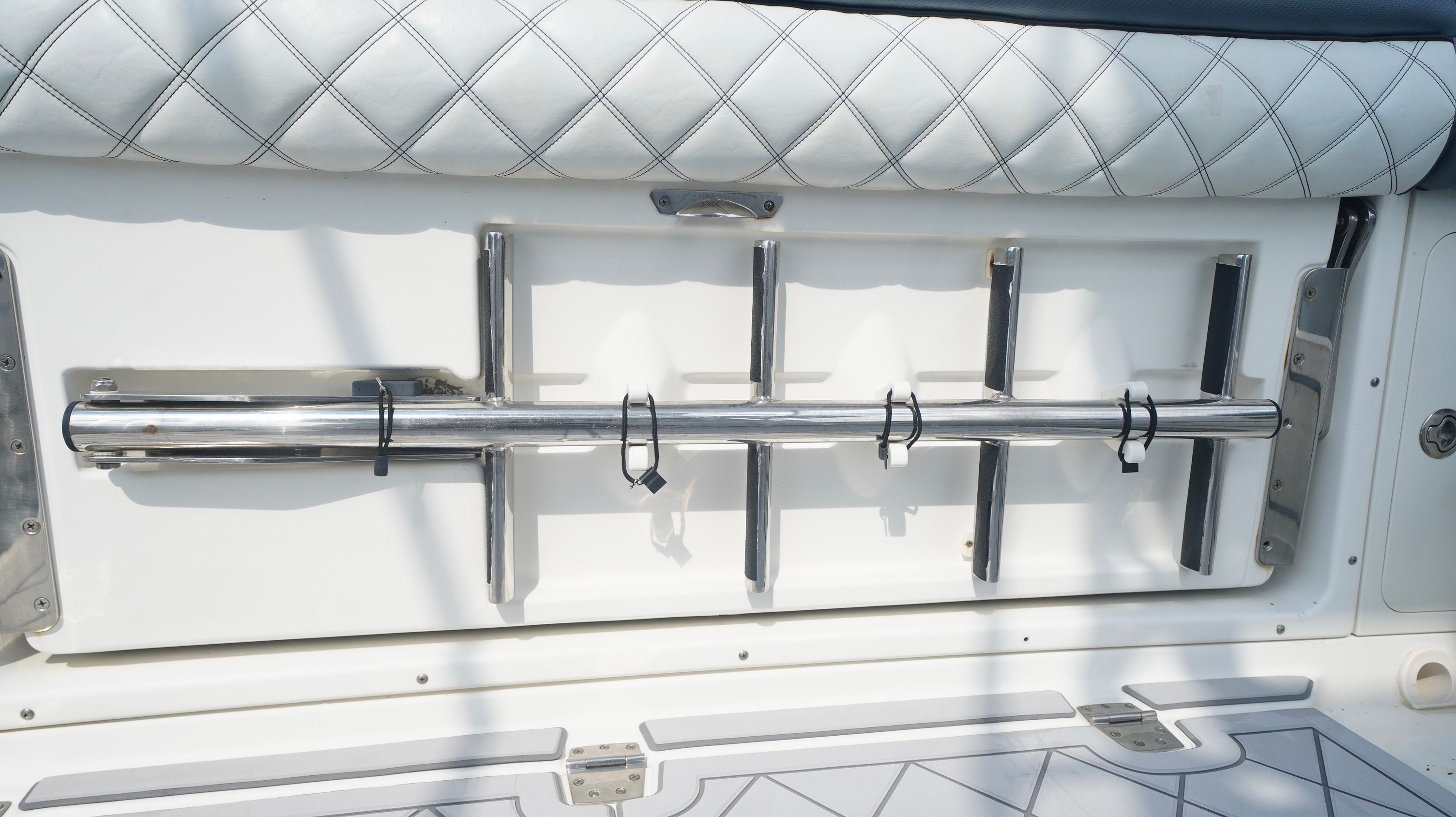 2013 Boston Whaler 350 Outrage - 83