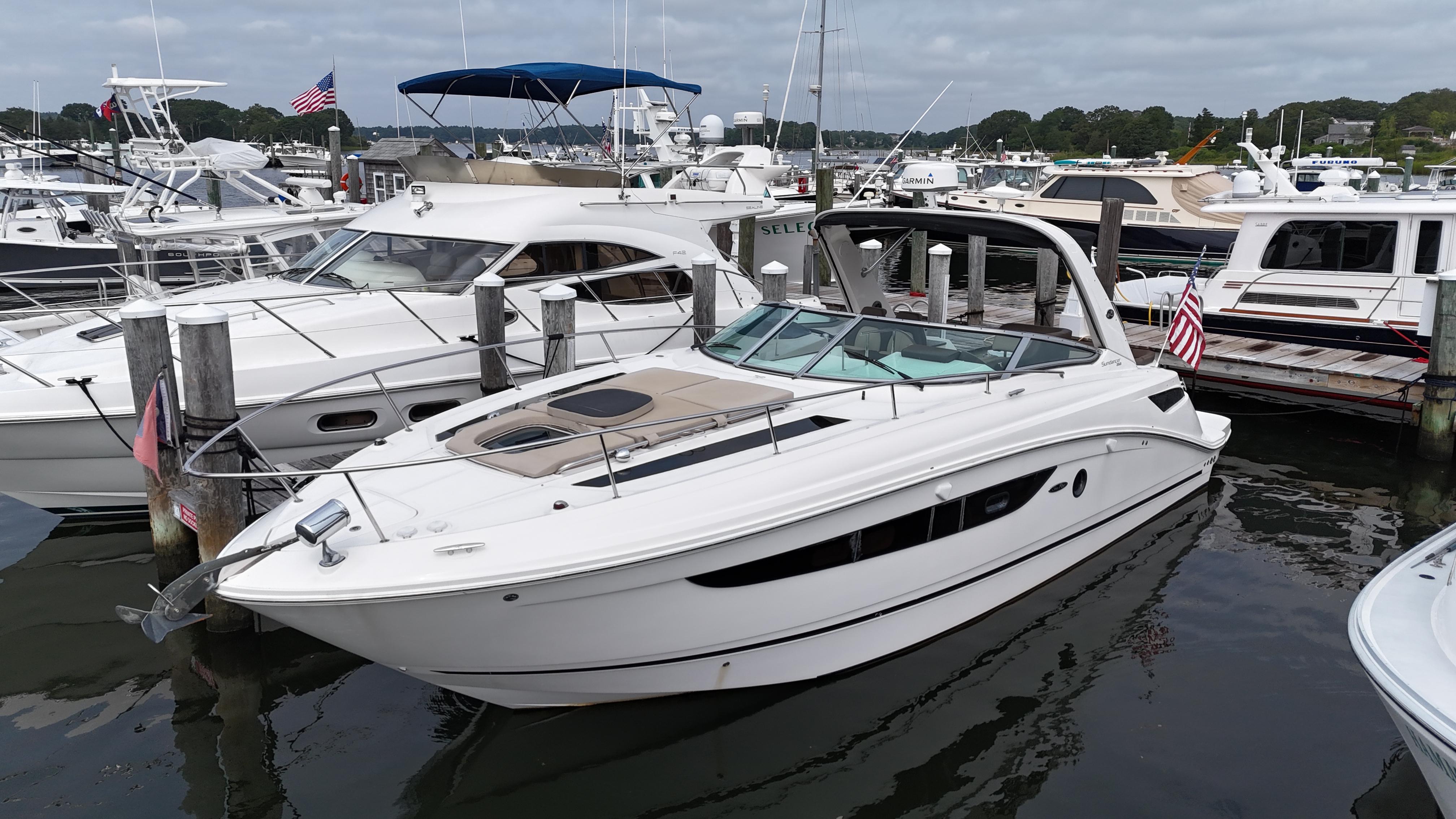 2014 Sea Ray Sundancer 350