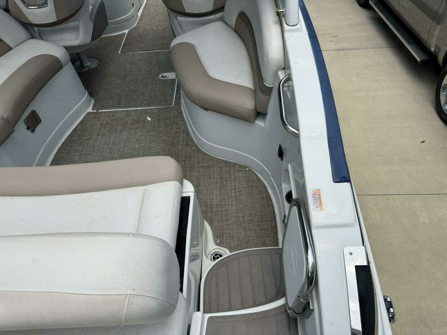2017 Crownline E 6XS - Image 13