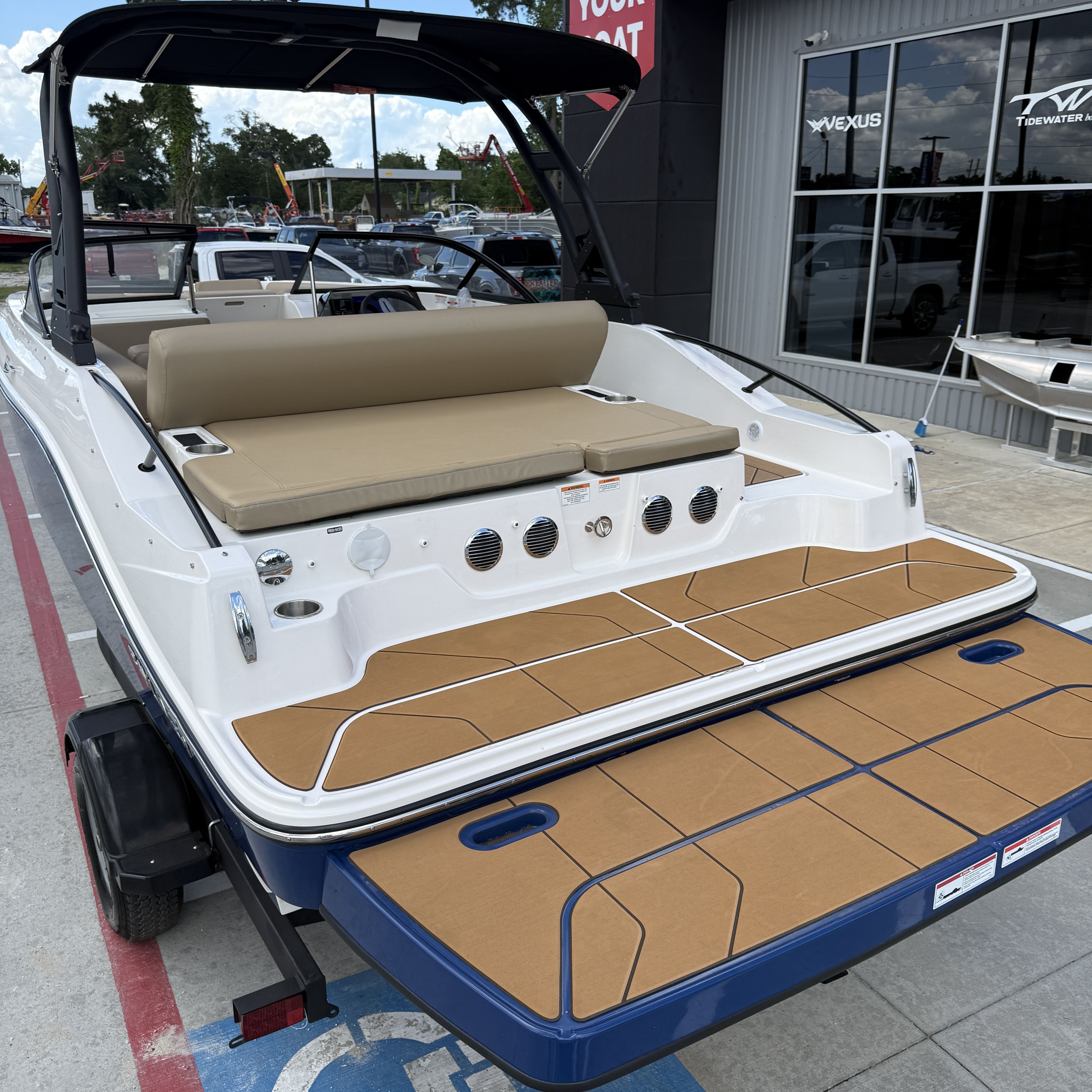 2025 Bayliner D20I - 14