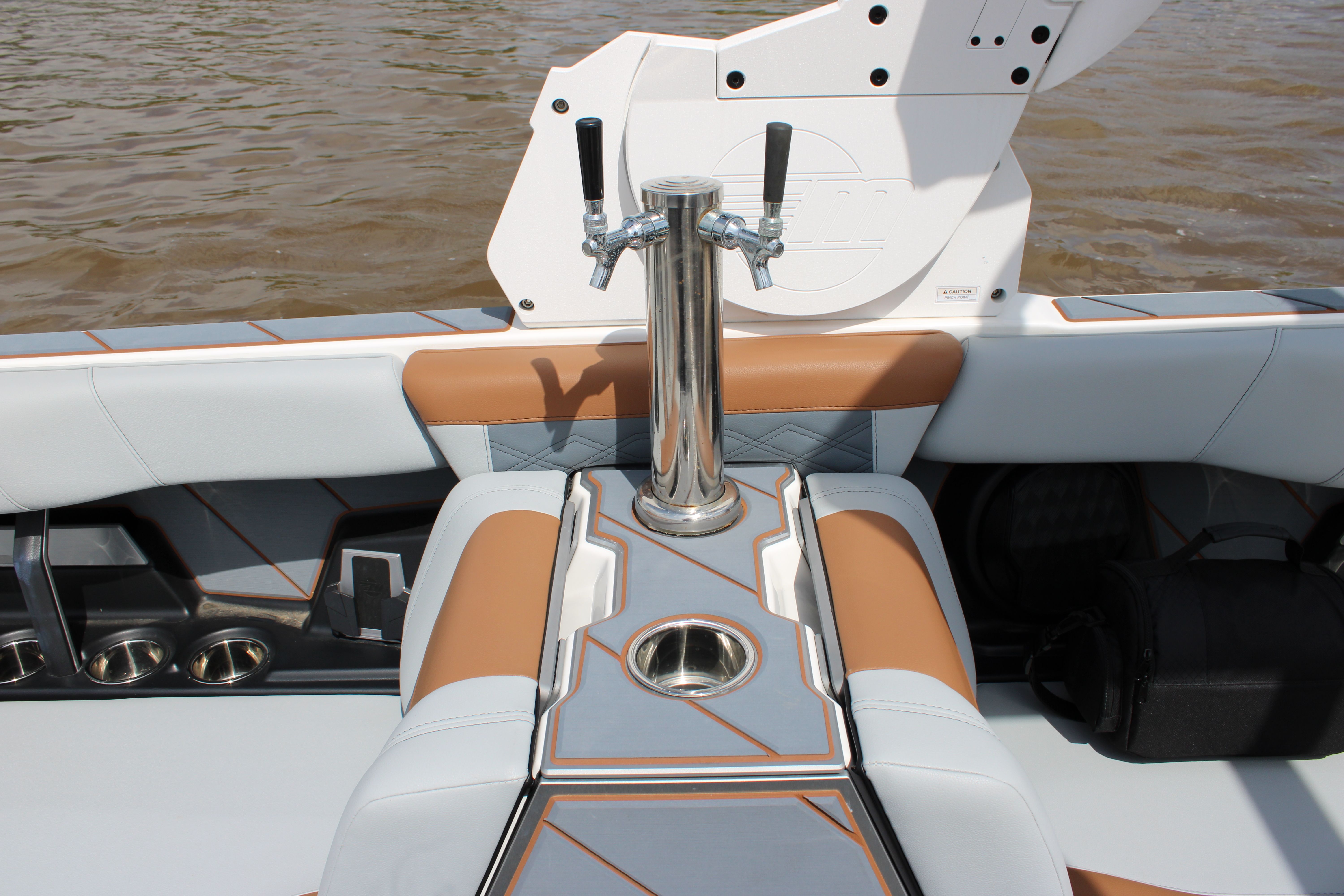 2024 Malibu 26LSV - 45
