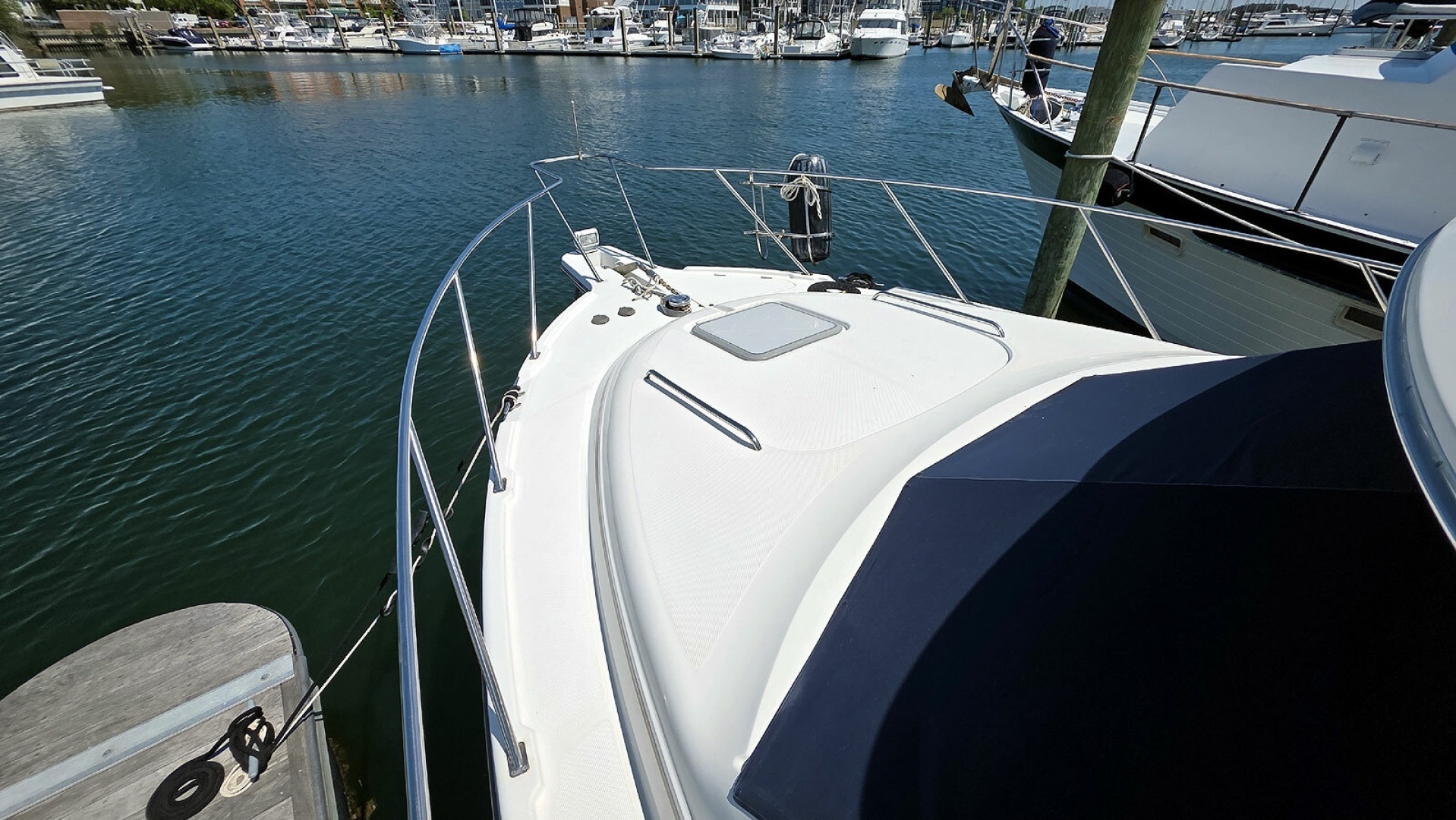 1999 Bayliner 4087 CPMY - Image 54