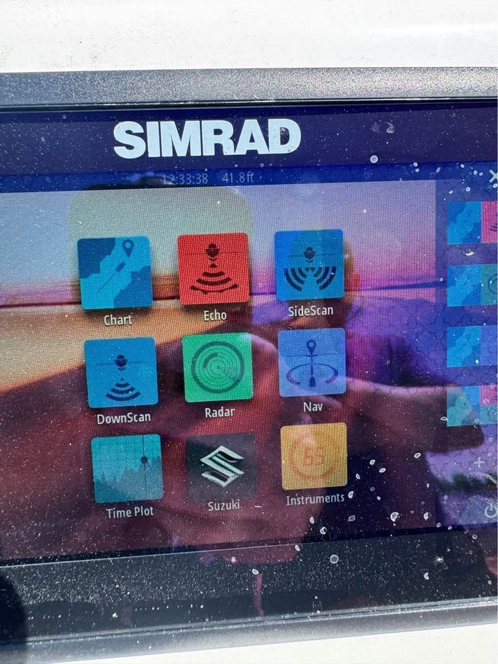 Simrad display on Sea Pro 199 Center Console 2022.