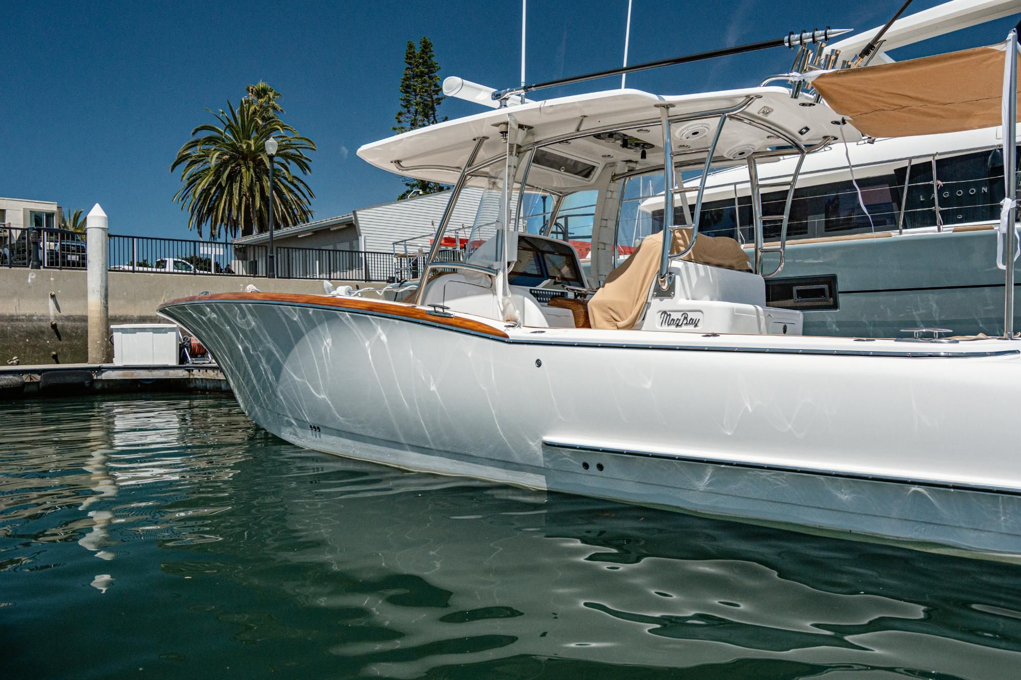 2019 Mag Bay 33 CC - 36