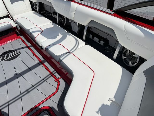 2019 Malibu Wakesetter 25 LSV - 15