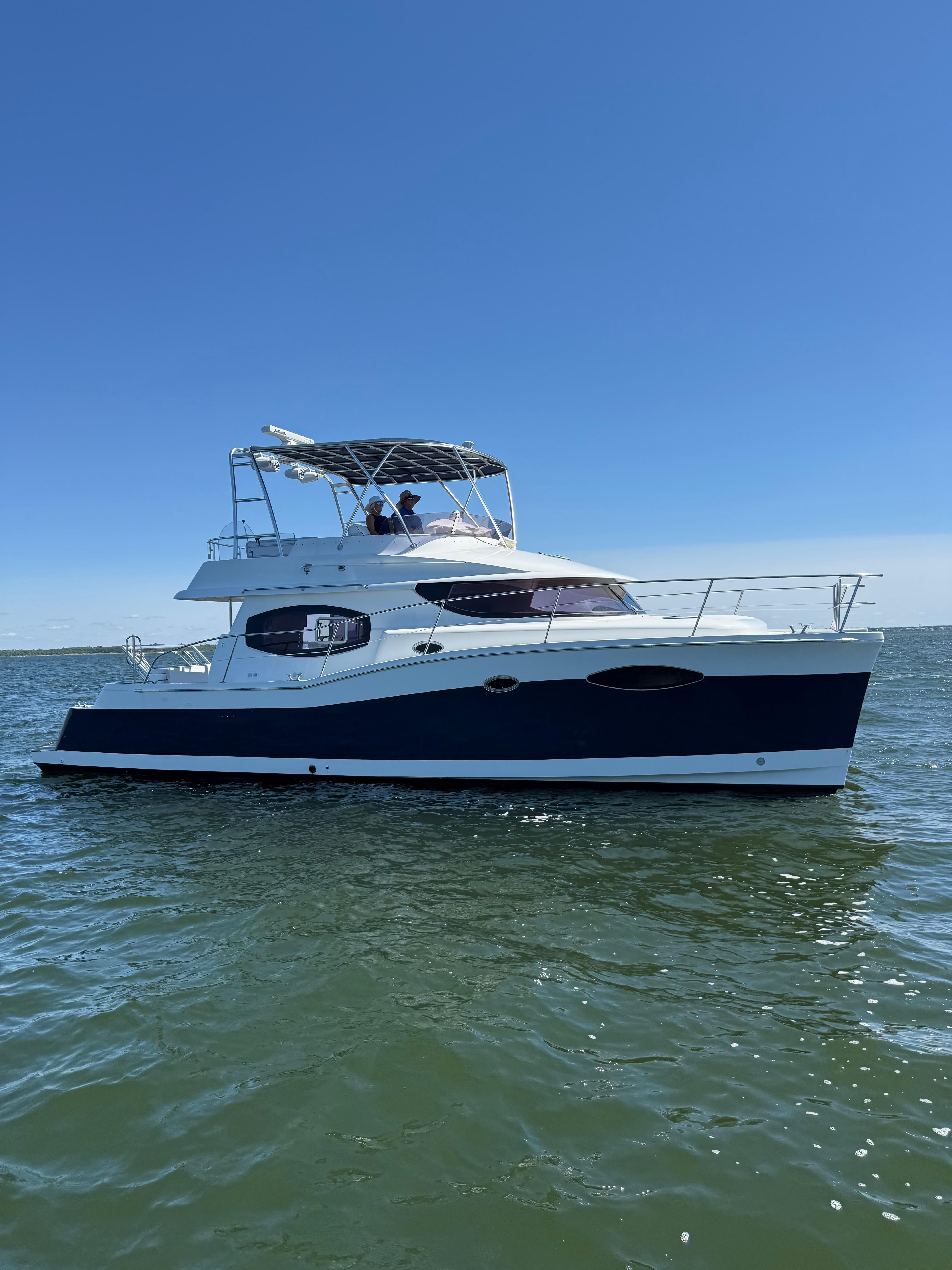 2012 Fountaine Pajot 40
