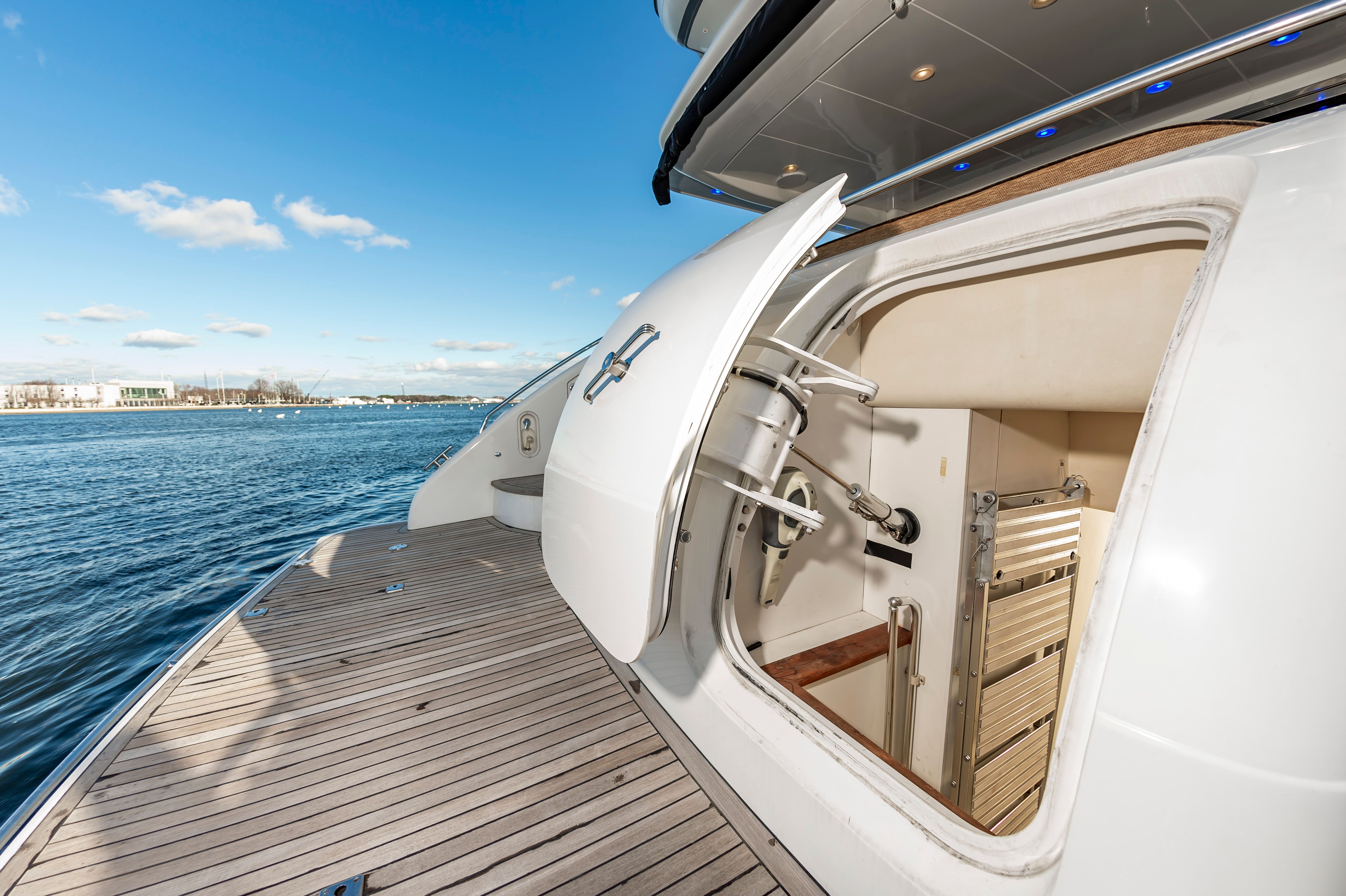 2006 Princess 75 Motor Yacht - 89