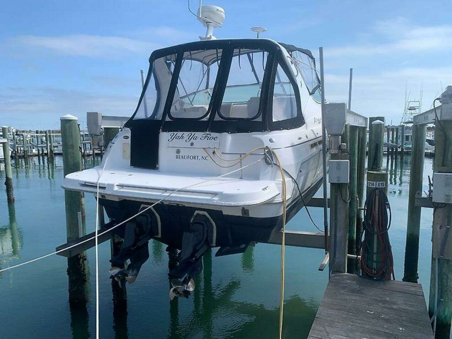 2003 Cruisers Yachts 3372 Express - Image 42