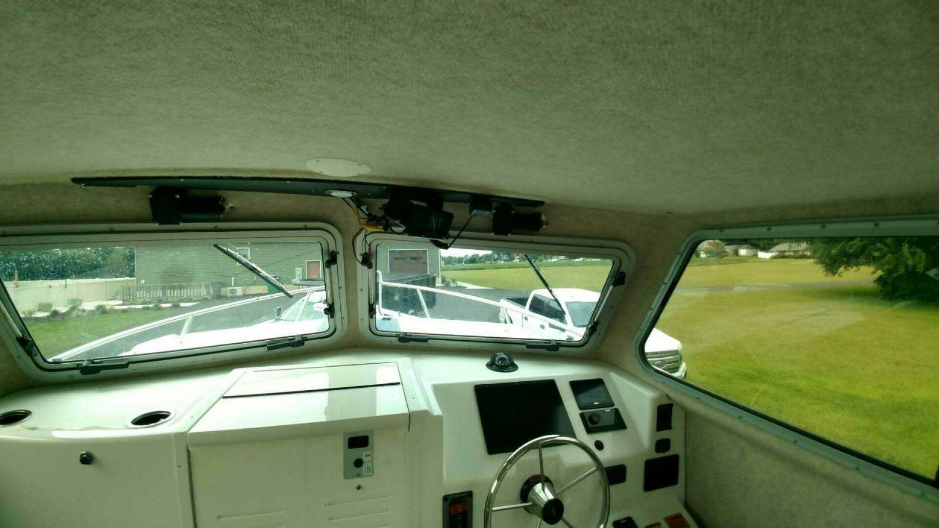 2024 Parker 2820 XLD Sport Cabin - Image 11