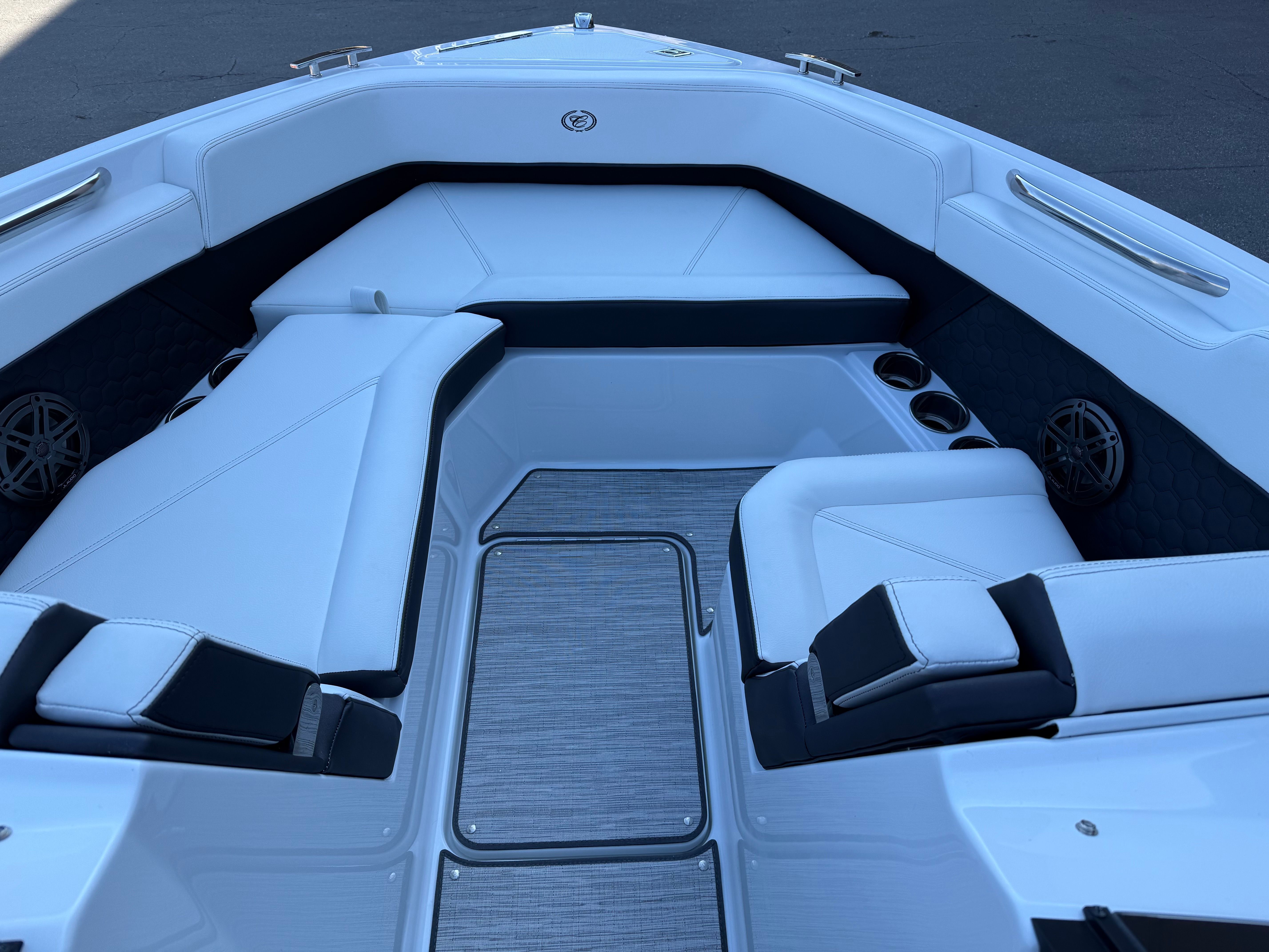 2026 Cobalt R6 Surf - 34