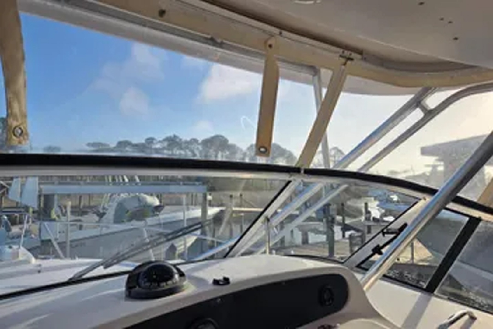 2004 Grady-White Express 330 - Image 17