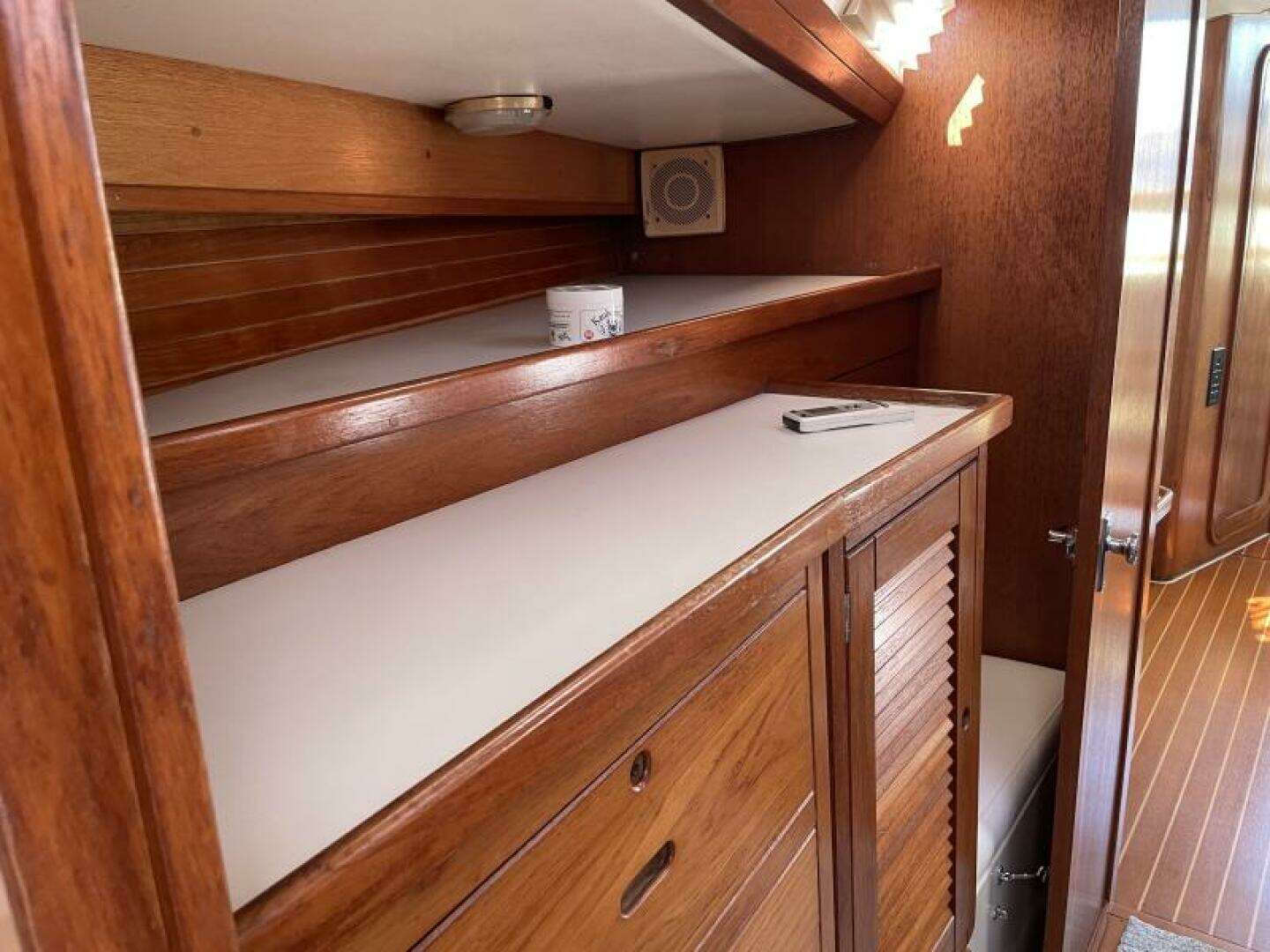 1991 Catalina 42 MKI - Image 41