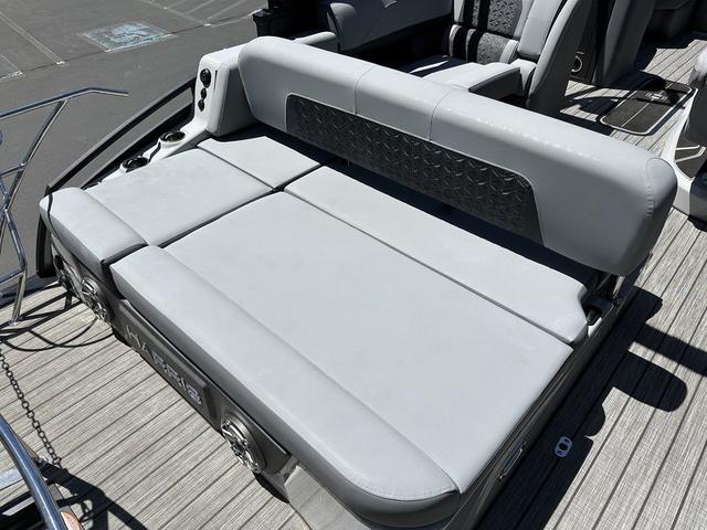 2025 Harris Solstice 230 SL - 17