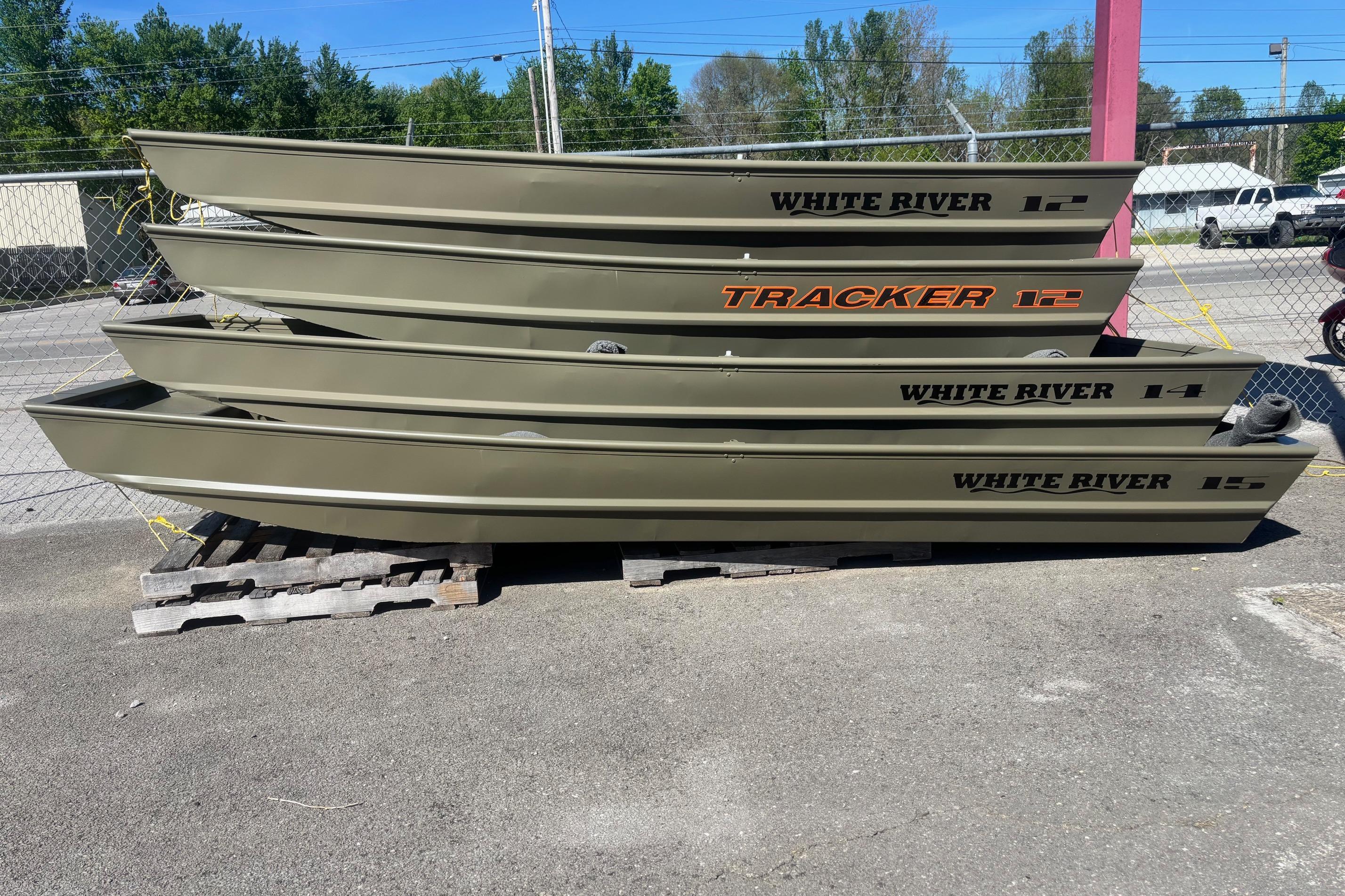 2026 Tracker Grizzly 14 Jon