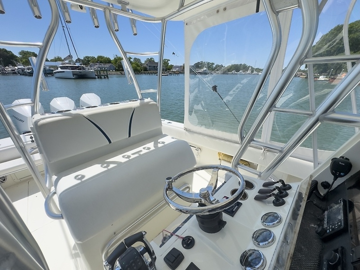 2014 SeaVee 340B - Image 11