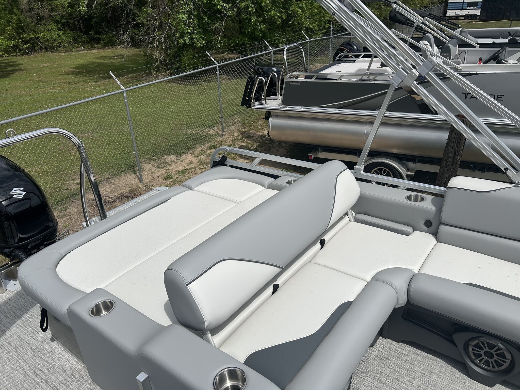 2026 Tahoe Pontoon Boats Sport 85 23 VERASTILE REAR BENCH-140HP - 5