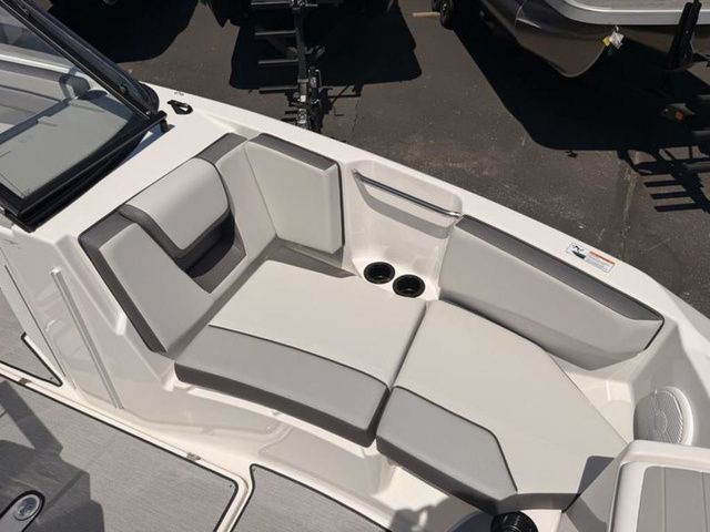 2026 Yamaha Boats SX220 - 30
